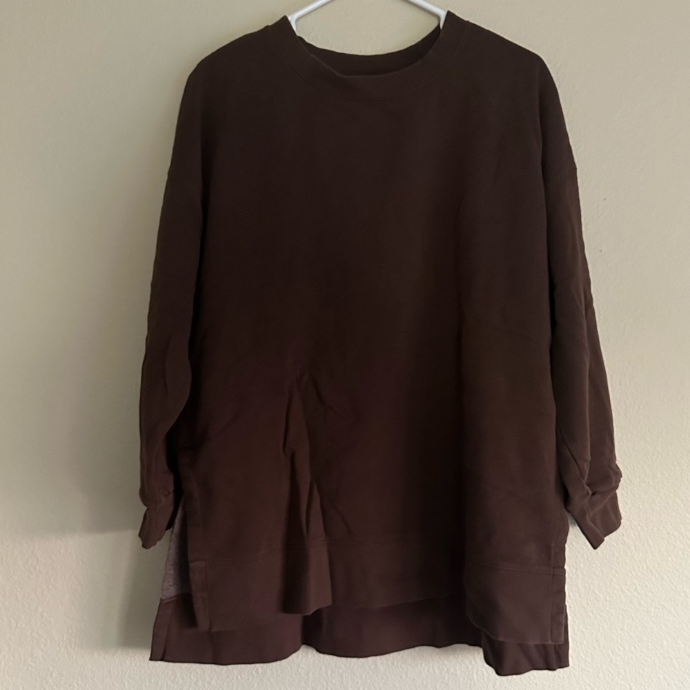 brown old navy sweatshirt